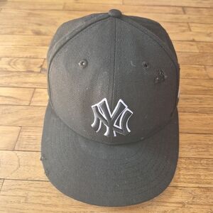NYC New York Vintage Distressed Hat - Large (NWOT)